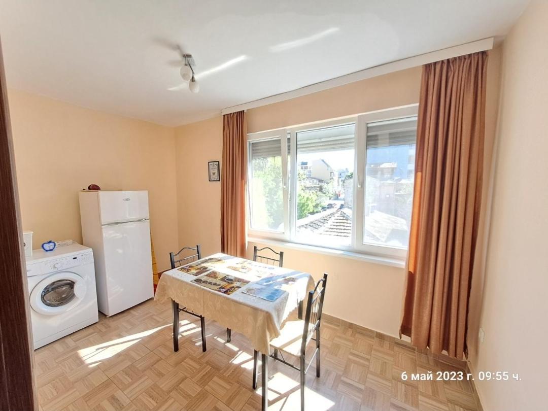 Варна Хостел Exterior photo
